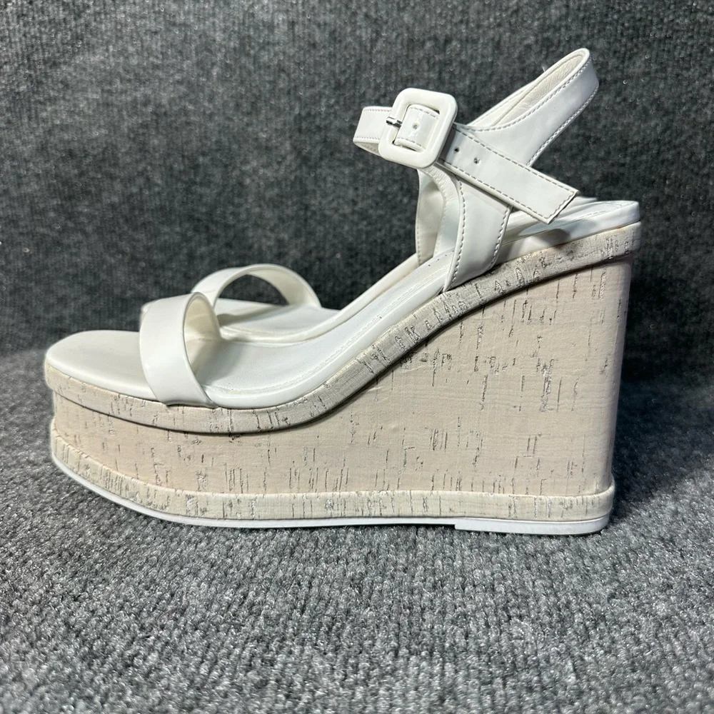 NIB Madden Girl Watchout Wedge Sandals Size 9 - Picture 3 of 6